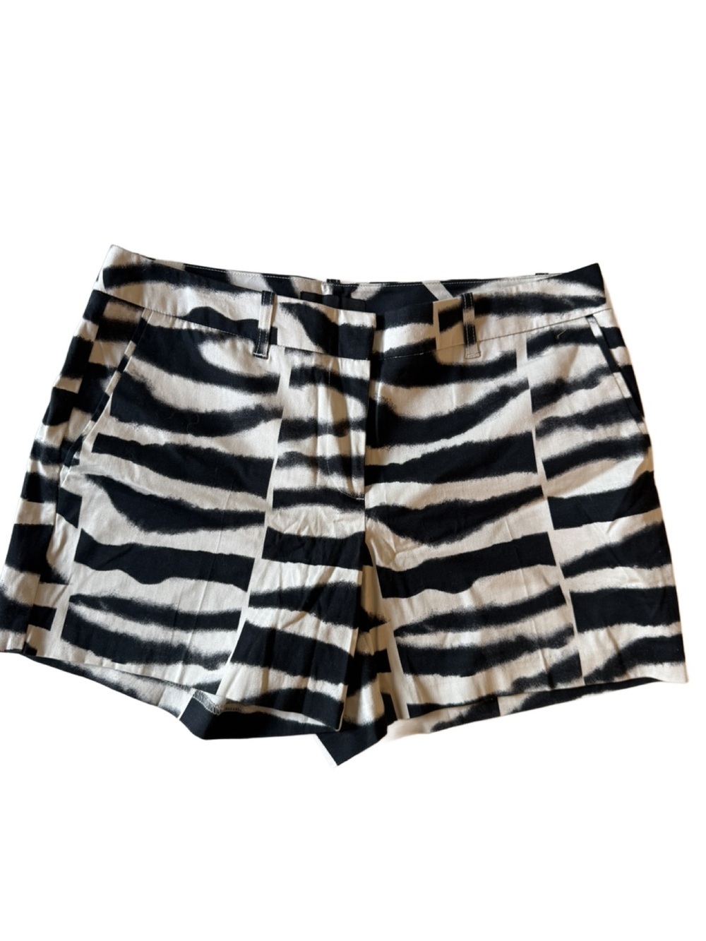 Attention Women's Stretch Chino Shorts in Zebra Print. 8